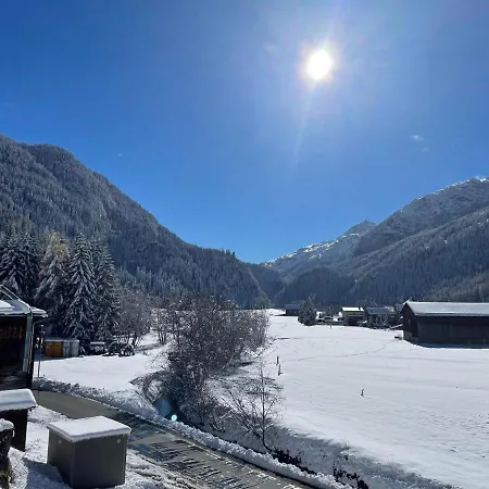 Tga Crap Apartment Rona